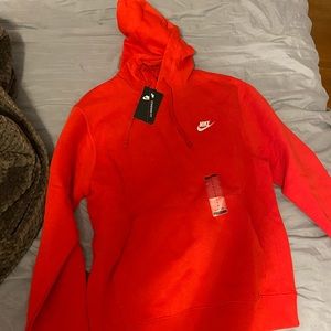 red nike sweatshirt/hoodie